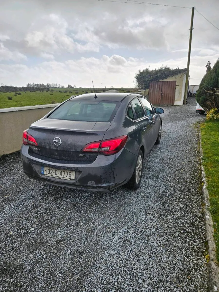 Opel Astra - Image 2