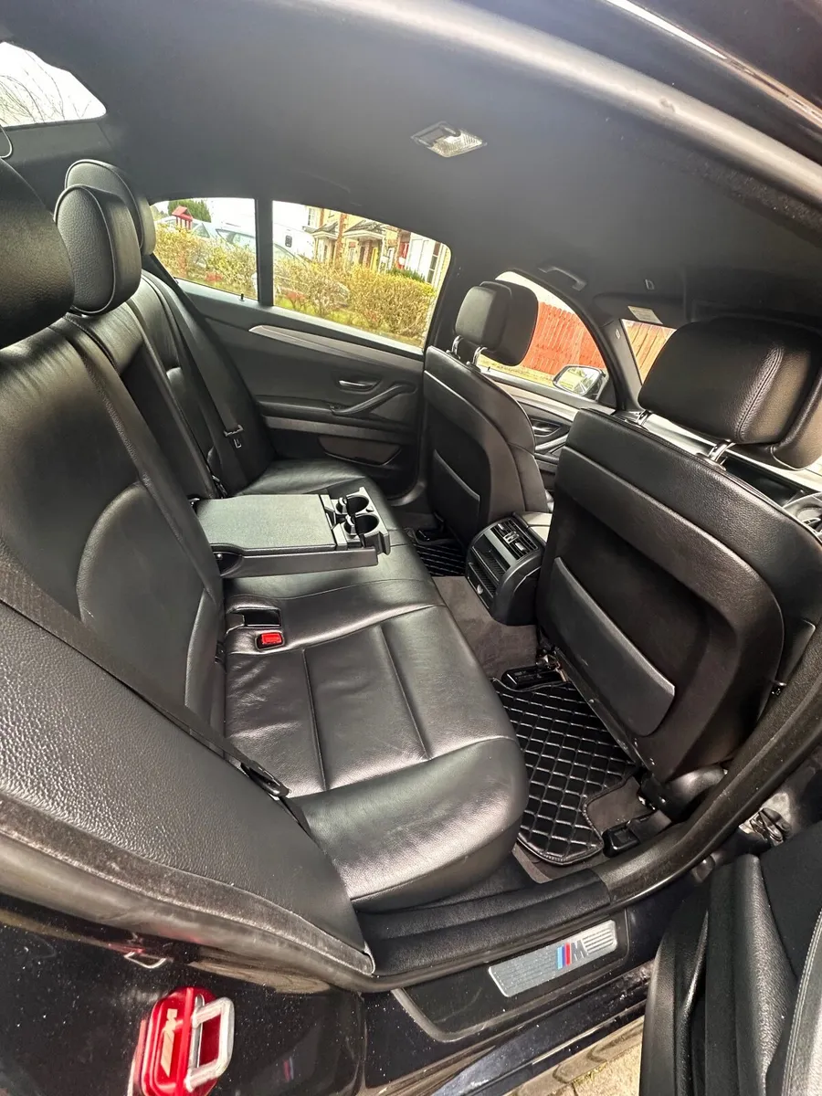 BMW 5-Series 2012 - Image 1