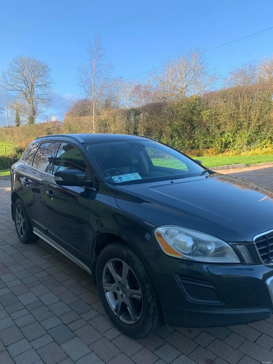 Volvo XC60 2011 - Image 1