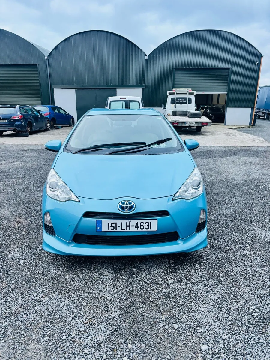 Toyota Aqua 2015 Hybrid please read description - Image 1