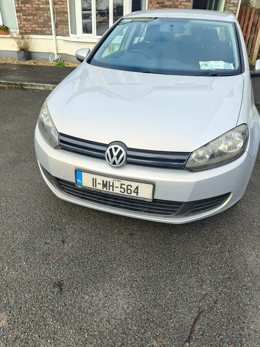 Volkswagen Golf 2011 - Image 1