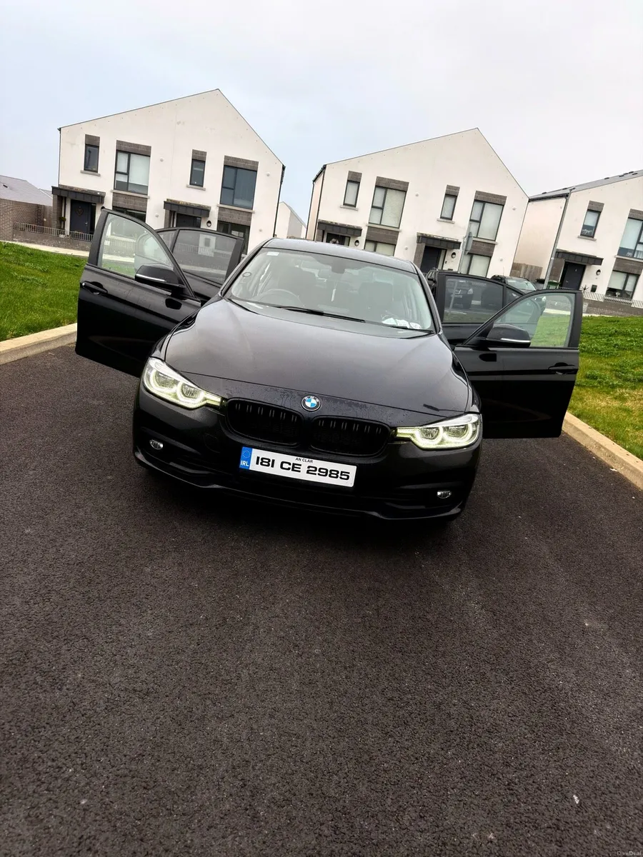 BMW 320D Shadow Edition - Image 1