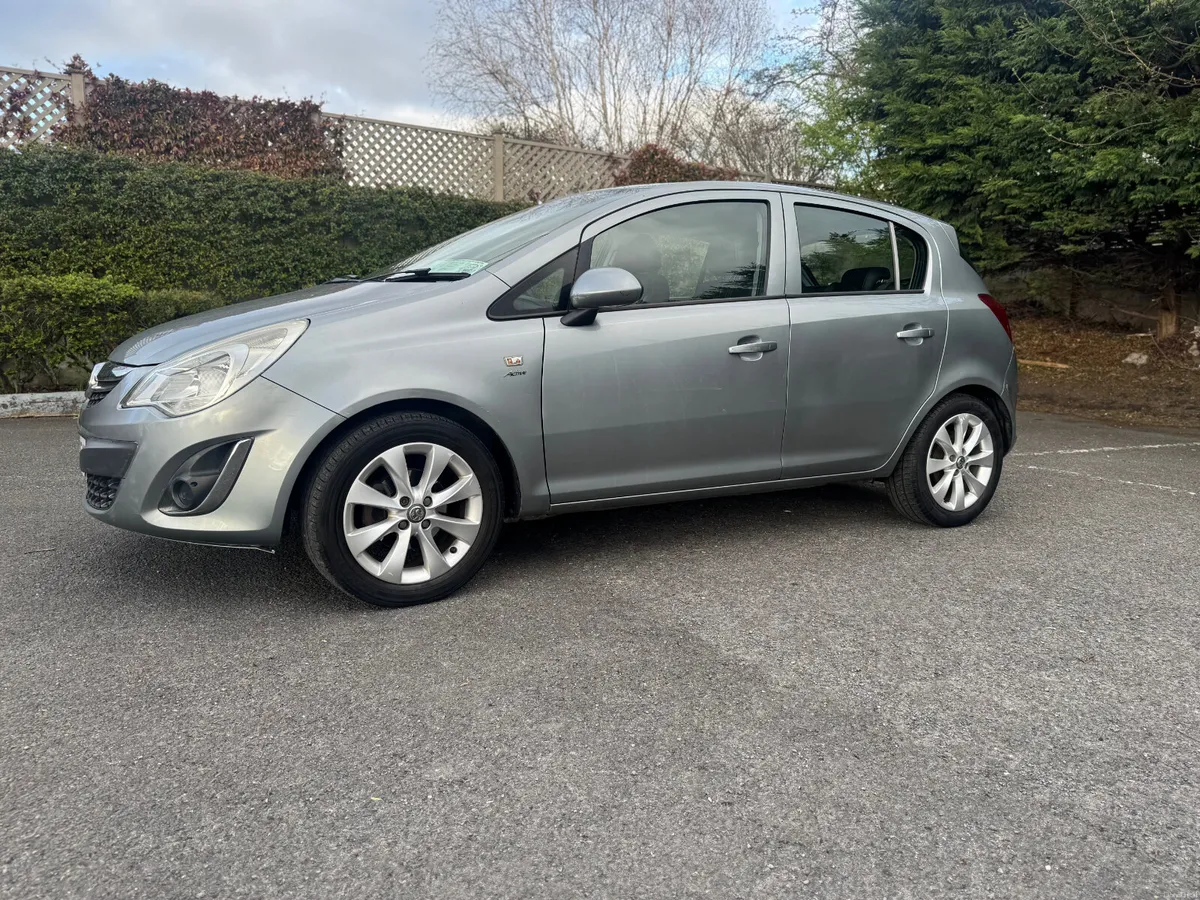 Vauxhall Corsa in excellent condition, NCT'd - Image 6