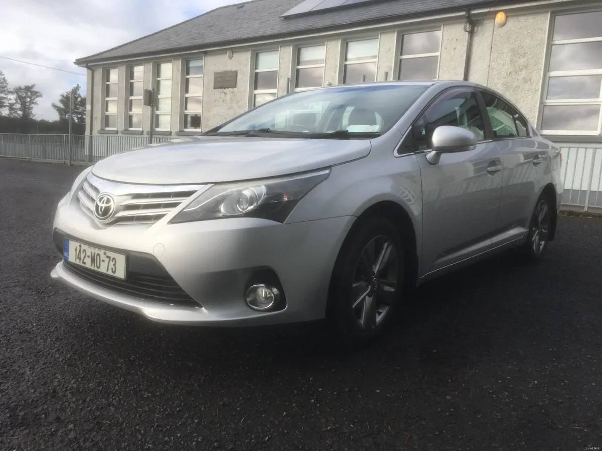Toyota Avensis 2014 - Image 1