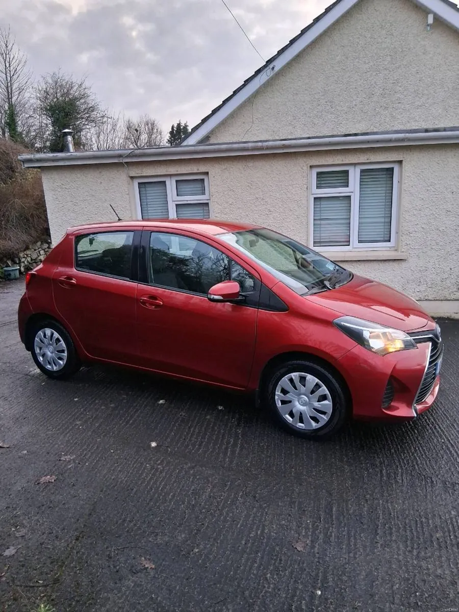 161 YARIS PETROL - Image 3