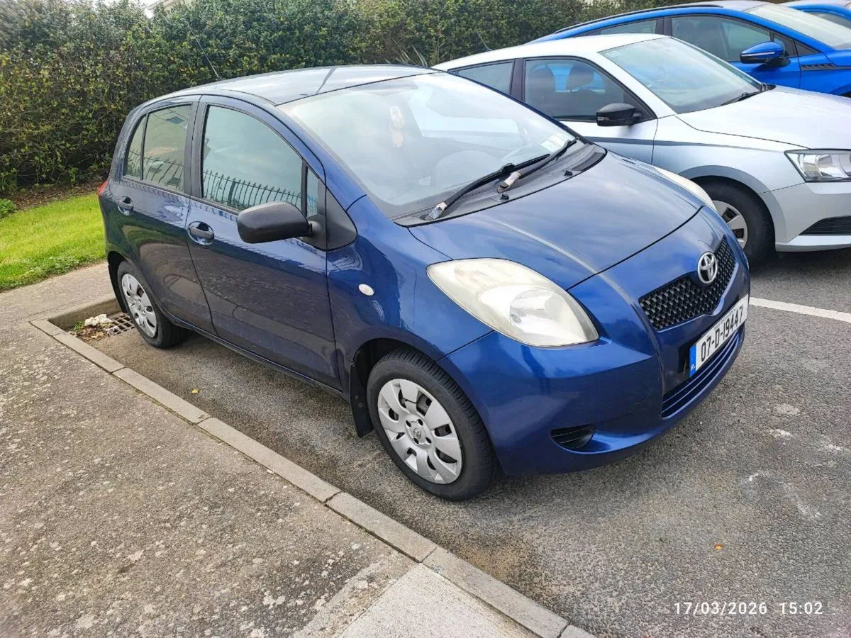 2007 Toyota Yaris 1.0 - Image 2