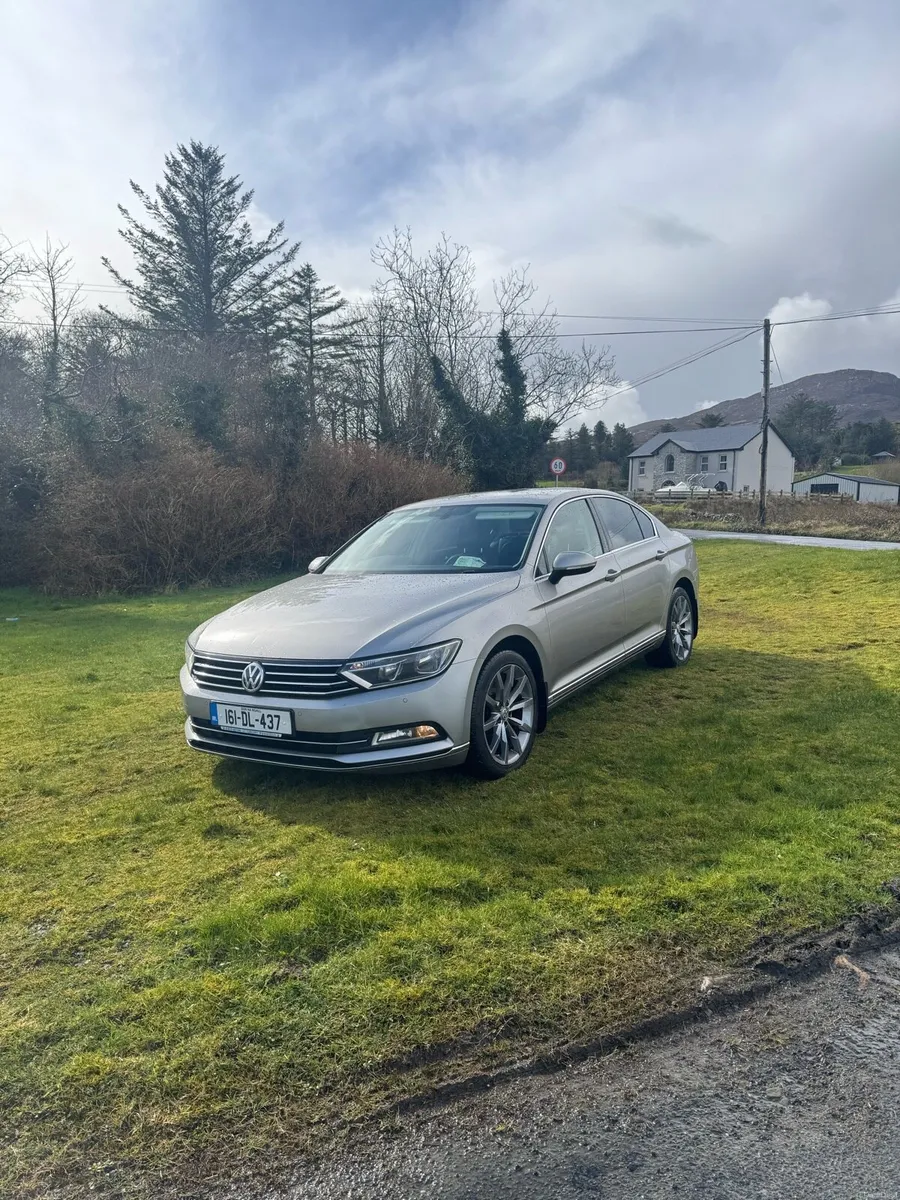 Volkswagen Passat Highline - Image 2