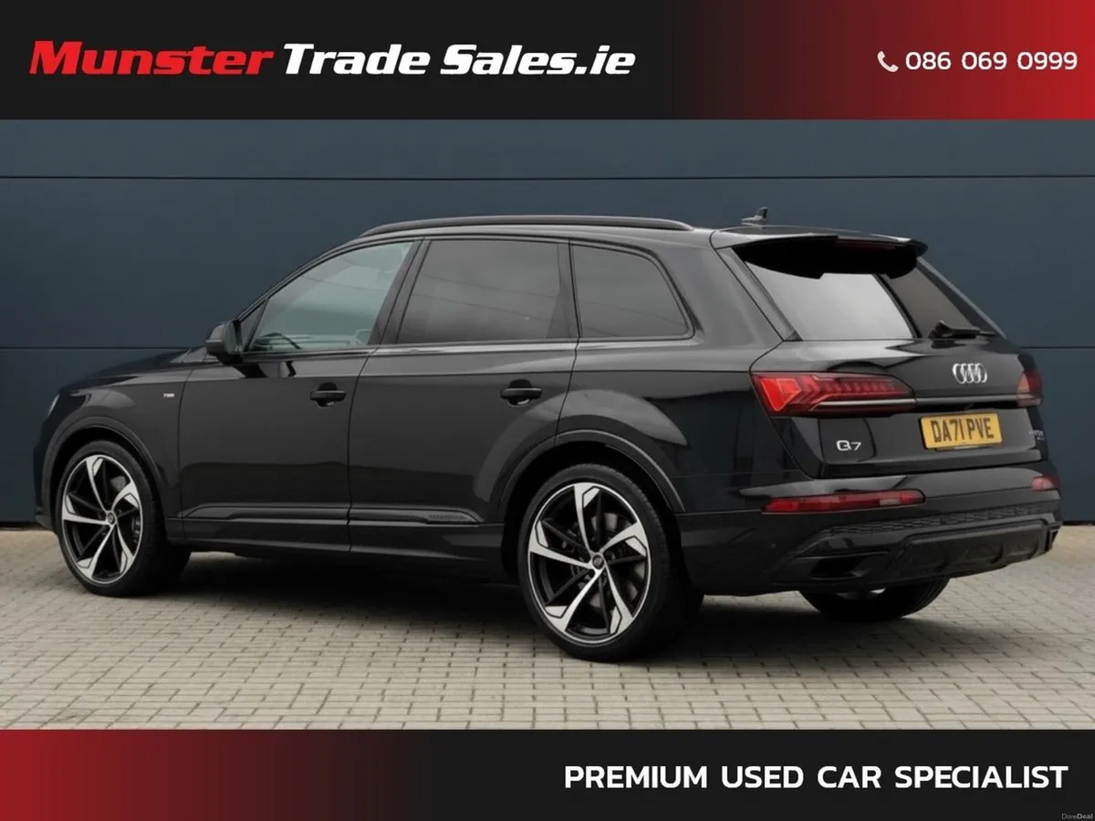 Audi Q7 S-Line Black Edition 55 TFSI E - Image 2