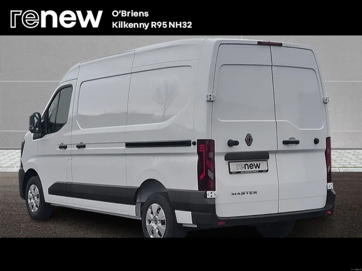 Renault Master MM35 START 2.0 DCI 130 BHP *DEMO MO - Image 3