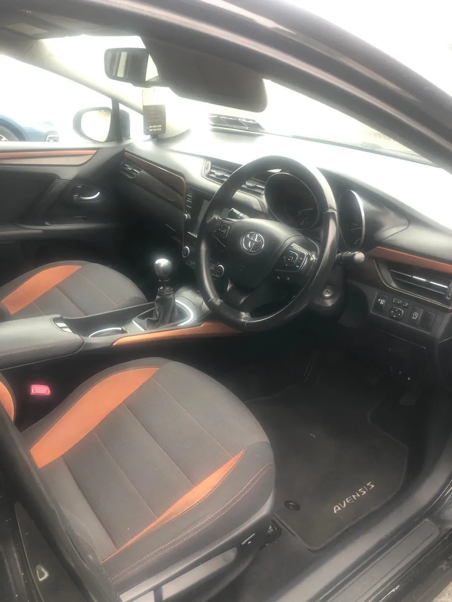 Toyota Avencis - Image 5