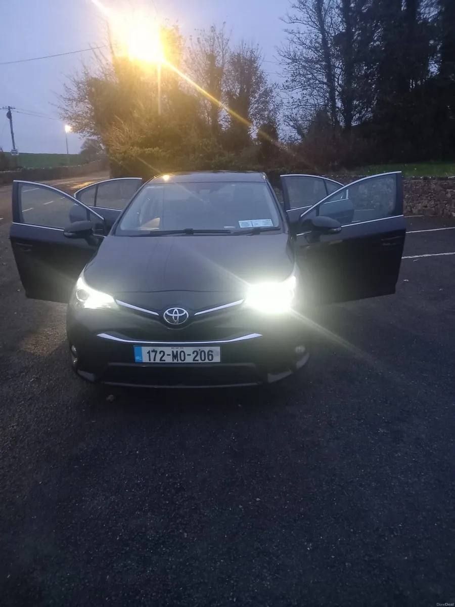 Toyota Avencis - Image 6