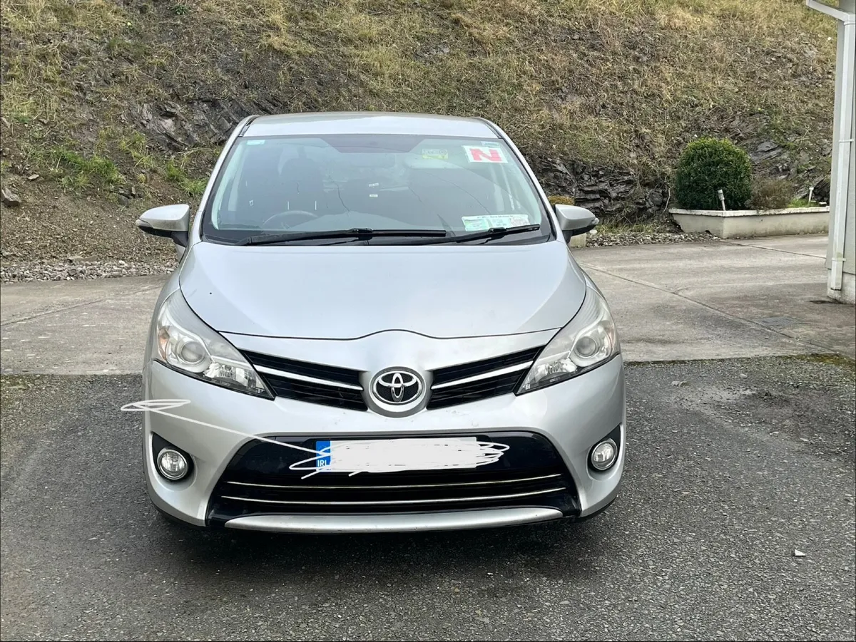 Toyota Verso 2014 - Image 2