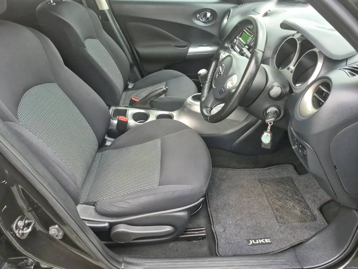 NISSAN JUKE**VERY LOW MILEAGE**LIKE NEW - Image 3