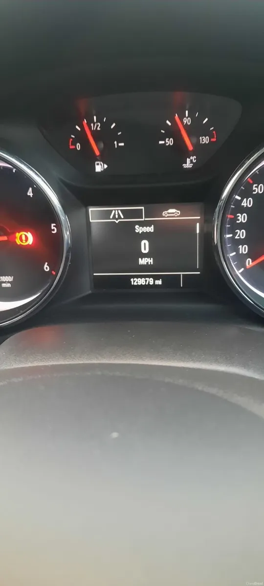 Opel Astra 2018 - Image 3