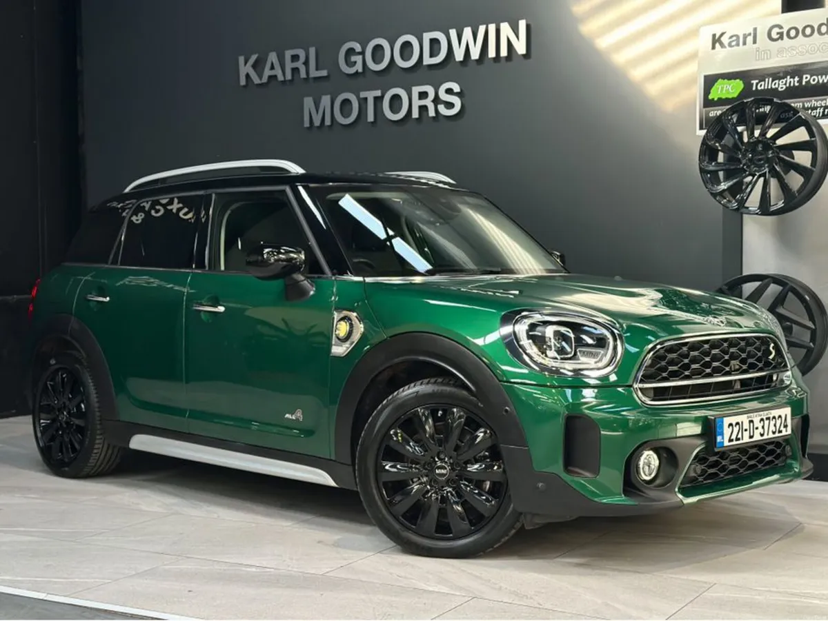 COUNTRYMAN COOPER S E-HYBRID 4X4 - Image 1