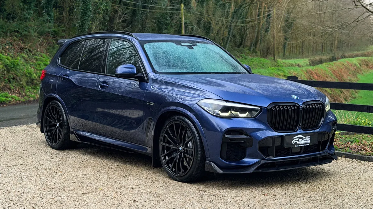 2021 (212) BMW X5 45e M Sport Pro - Image 1