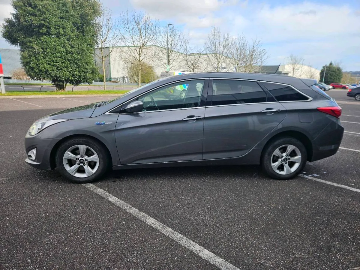 Hyundai i40 Estate - Image 3