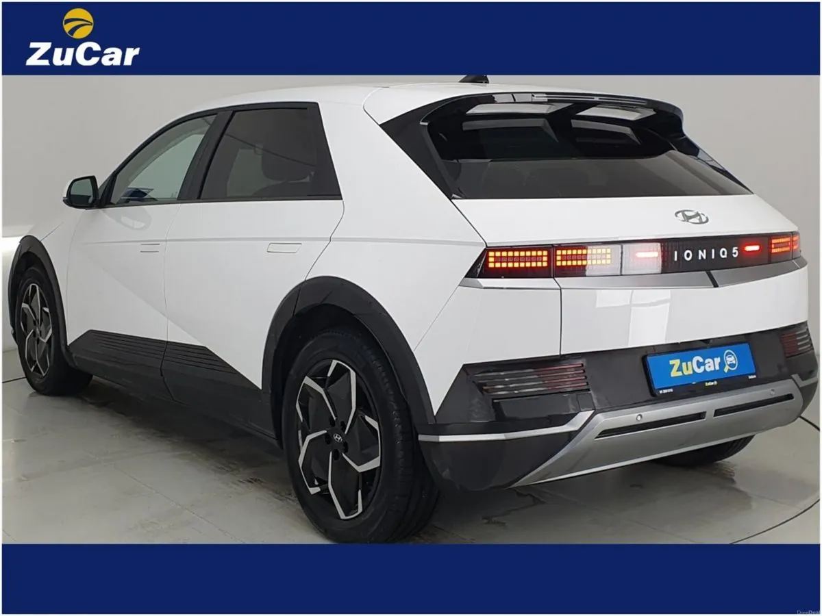 Hyundai IONIQ Electric Premium - Image 3