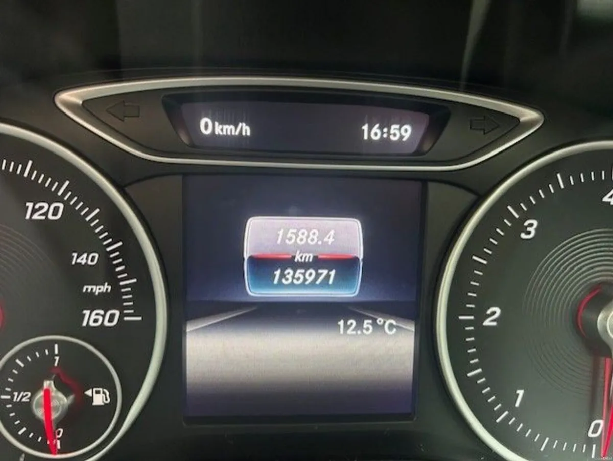 Mercedes-Benz A-Class 2017 - Image 6