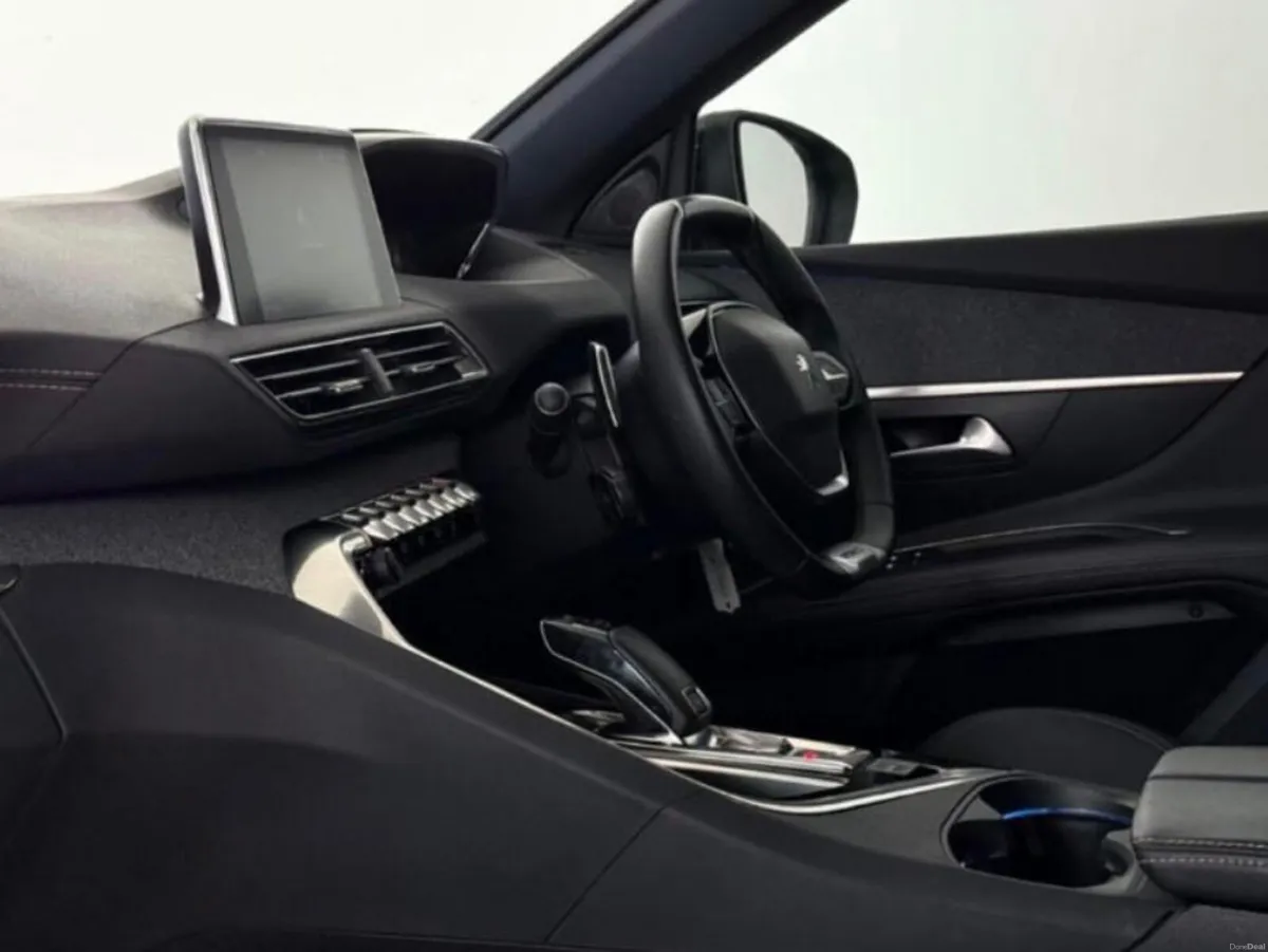 201 Peugeot 3008 Diesel GT LINE AUTO - Image 2