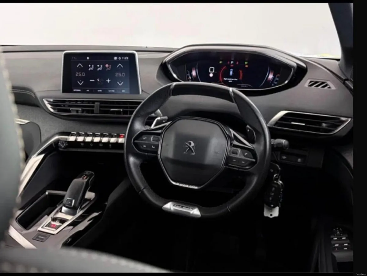 201 Peugeot 3008 Diesel GT LINE AUTO - Image 3