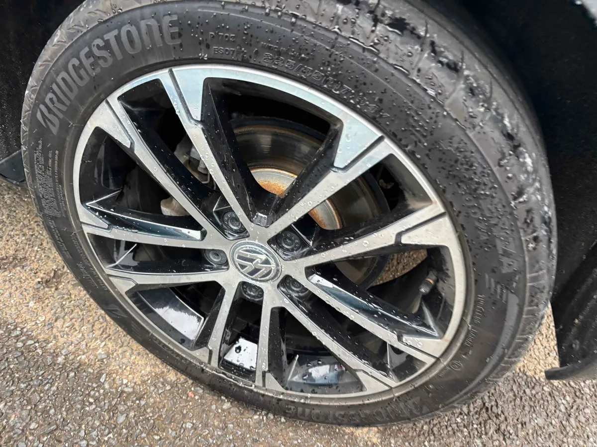 VOLKSWAGEN GOLF 1.4 TSI MILANO EDITION AUTO 2014 - Image 3