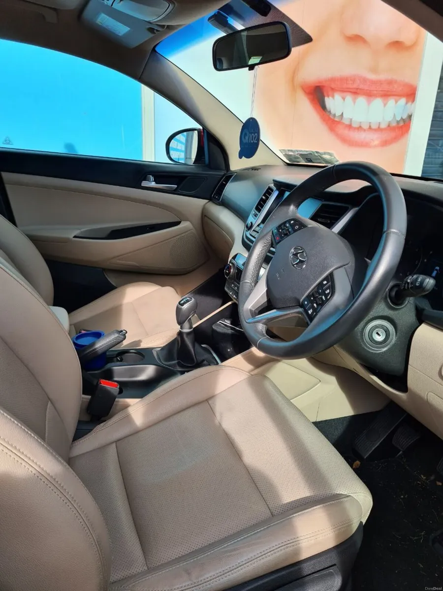 Hyundai Tucson 2017 - Image 2