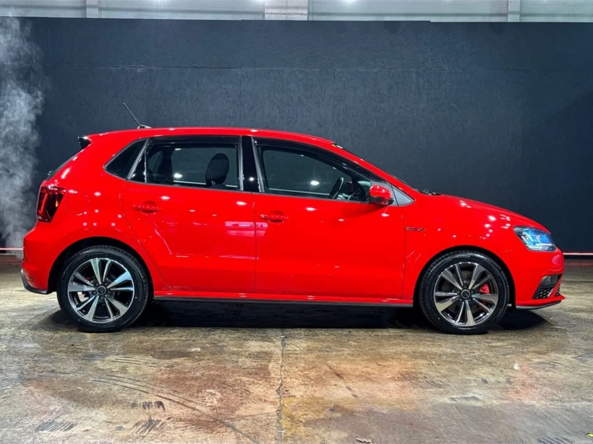Volkswagen Polo 1.8GTI AUTOMATIC - FACTORY ALLOYS - Image 3