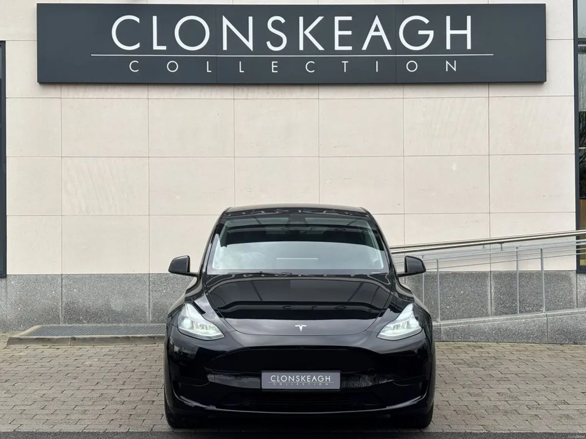 Tesla Model Y LONG RANGE - Image 2