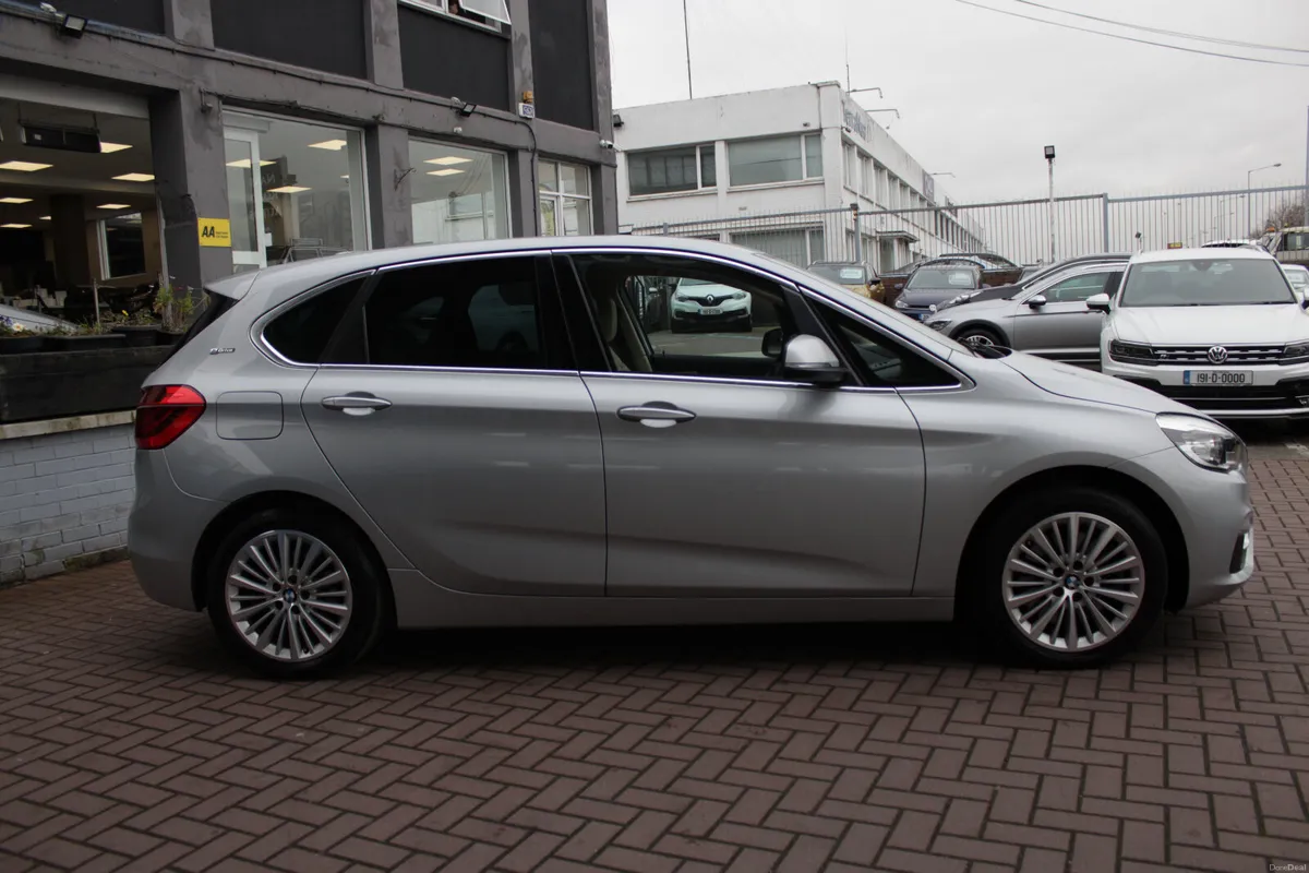 BMW  2SERIES 225XE HYBRID ESTATE 5DR AUTOMATIC - Image 3