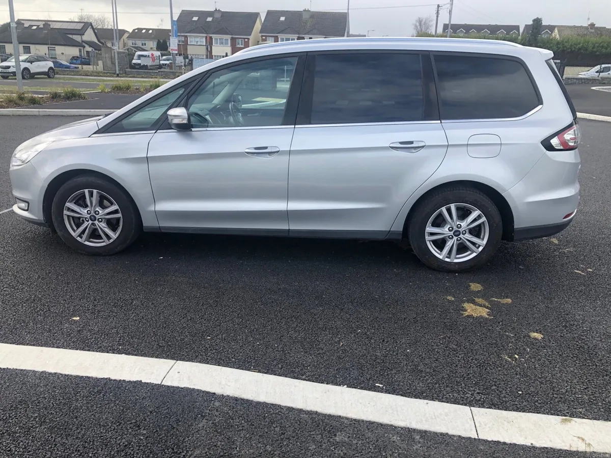 2019 ford  galaxy - Image 3