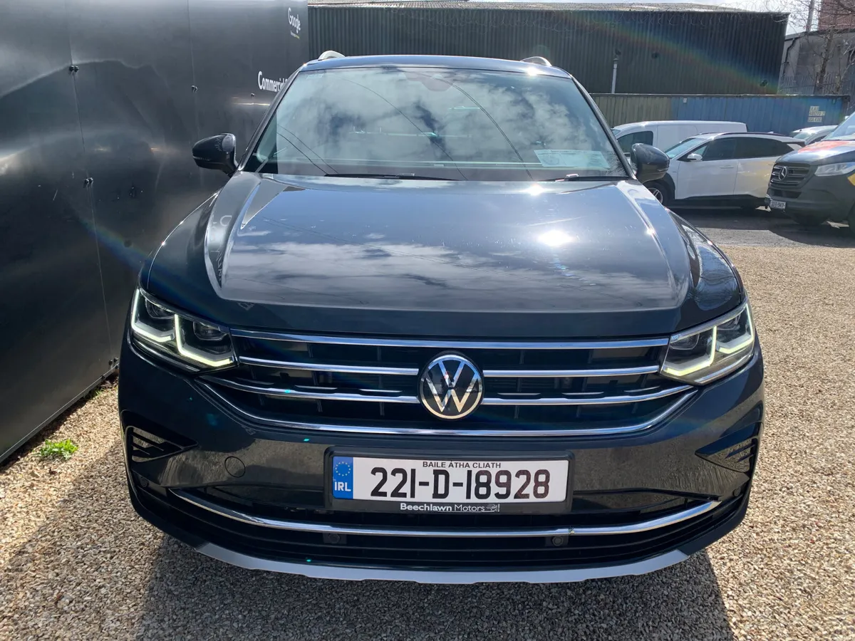 VOLKSWAGEN TIGUAN 2.0 TDI 150 BHP ELEGANCE DSG - Image 5
