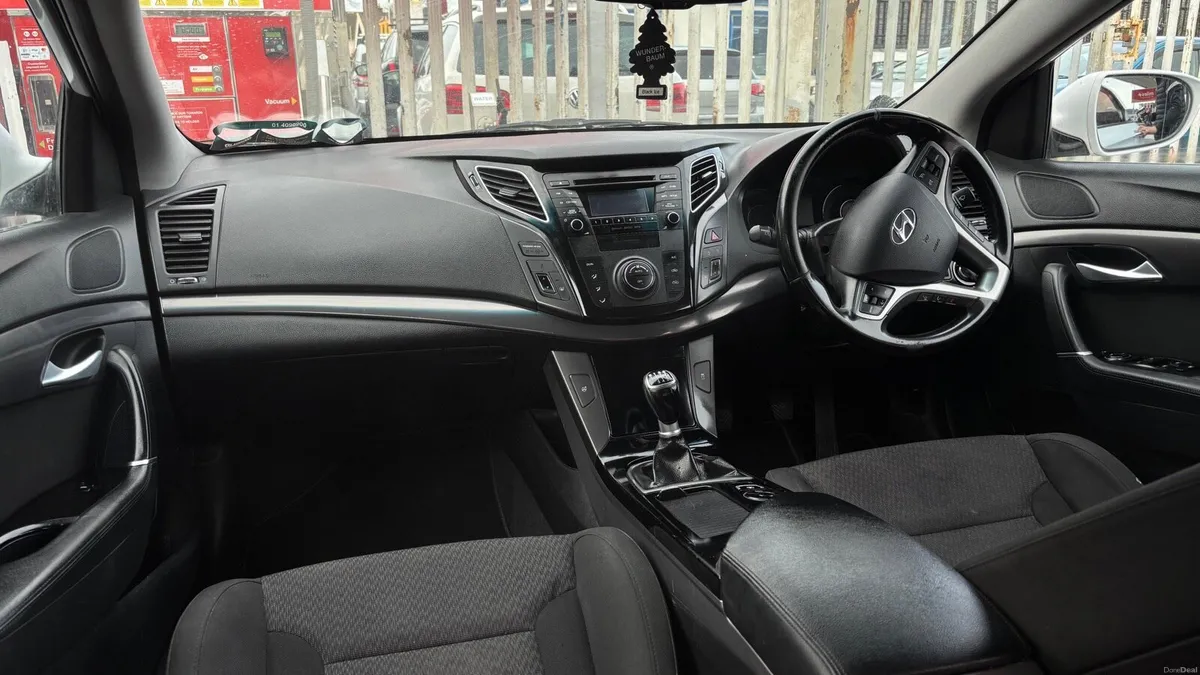 Hyundai I40 - Image 2