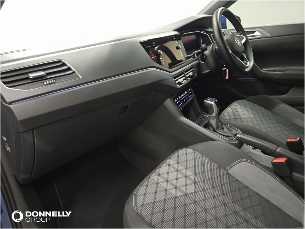 Volkswagen Polo Hatchback R-Line - Image 2