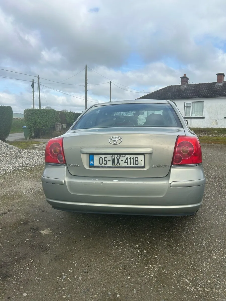 Toyota Avensis - Image 4
