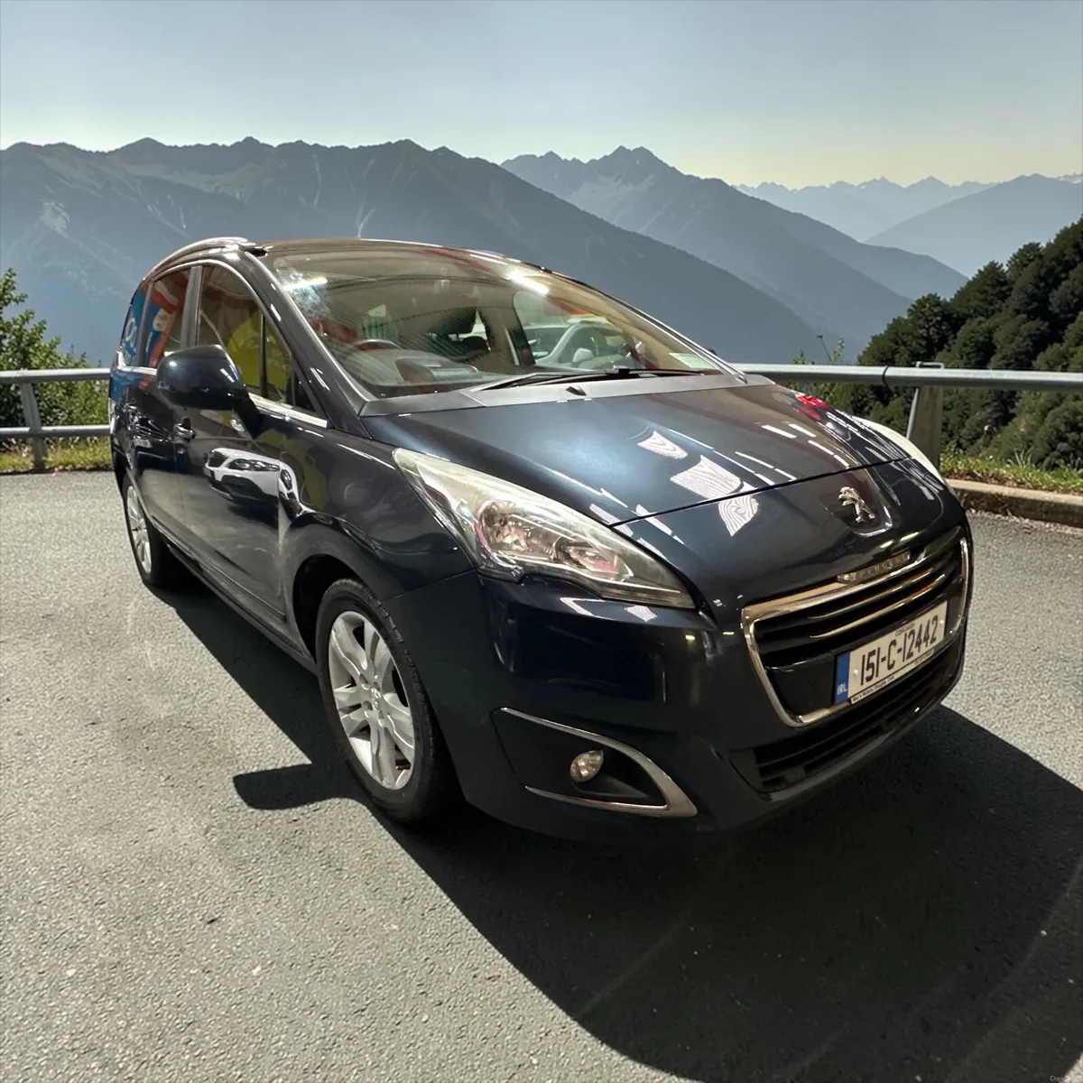 2015 Peugeot 5008 1.6 Blue Hdi 120 Family 7-Seater - Image 3