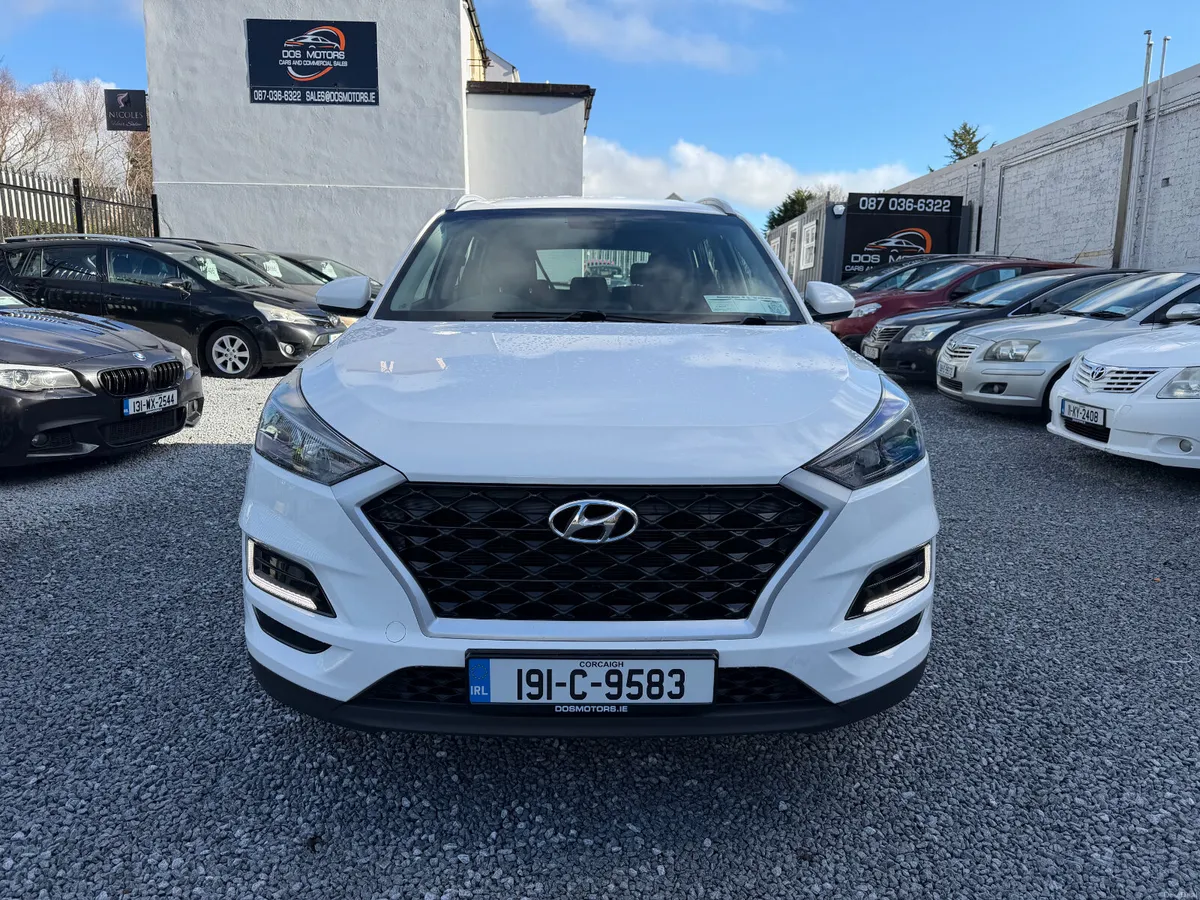 2019 (191) Hyundai Tucson Comfort 1.6 Petrol - Image 2