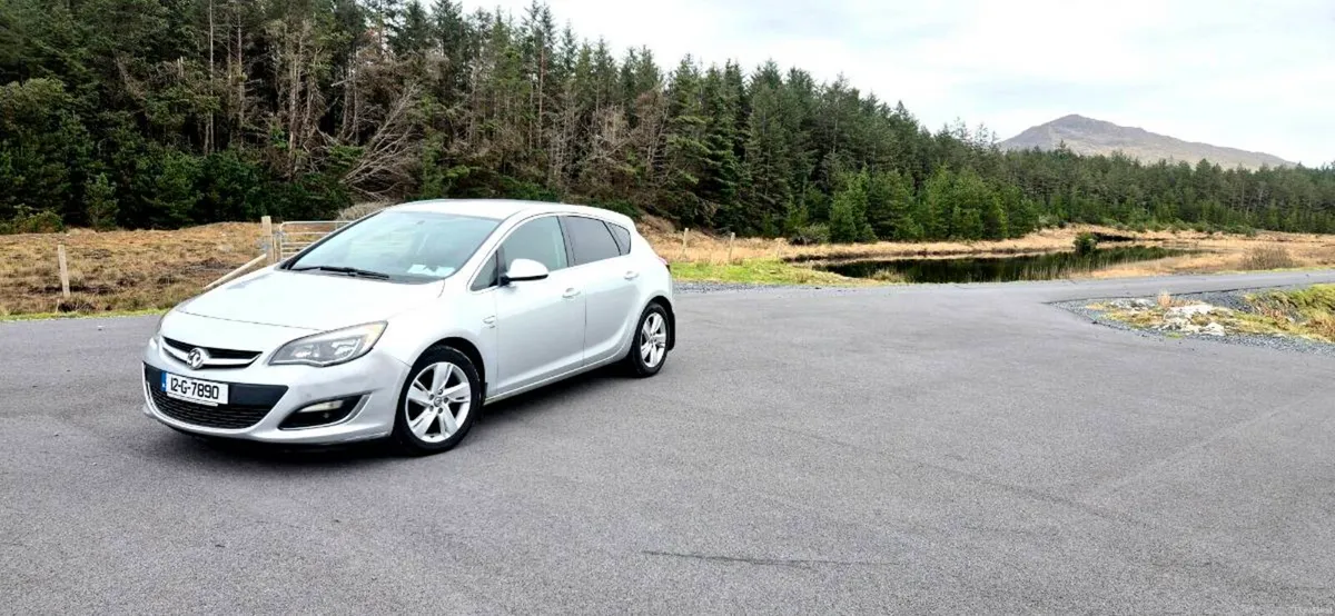 Vauxhall astra sri NCT 08/26 - Image 4