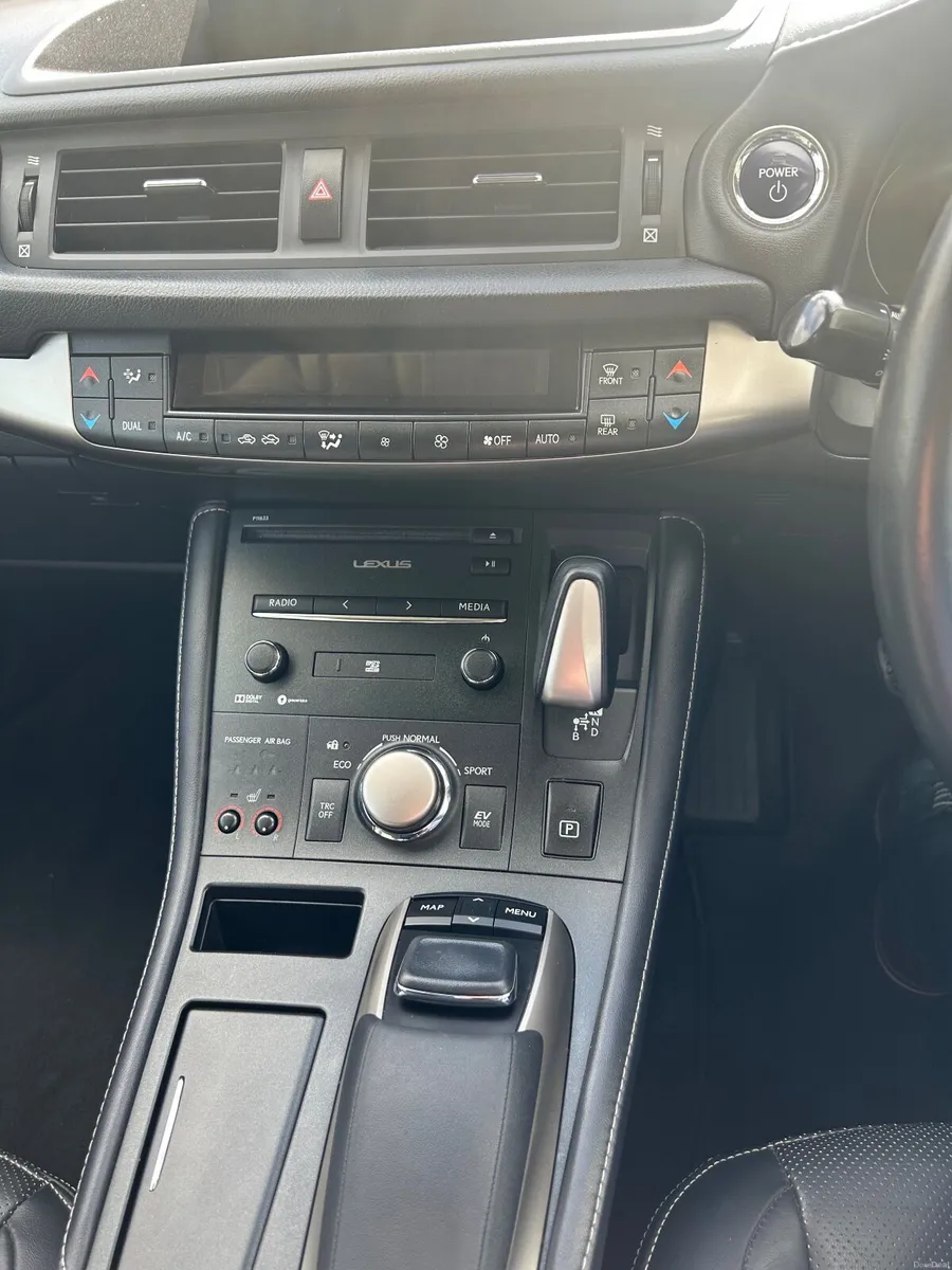 Lexus CT 2019 - Image 4