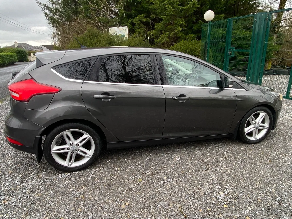2015 Ford Focus 1.5 Tdci Zetec - Image 4