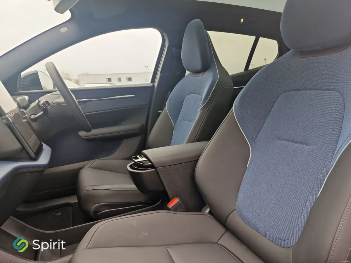 Volvo EX30 Fully Electric, Ultra Spec with Extende - Image 4