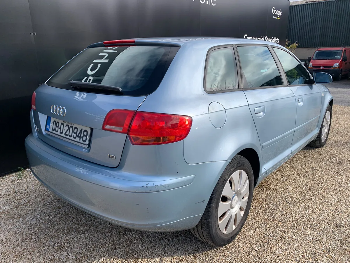 AUDI A3 1.6 ATTRACTION SPORTBACK - Image 3