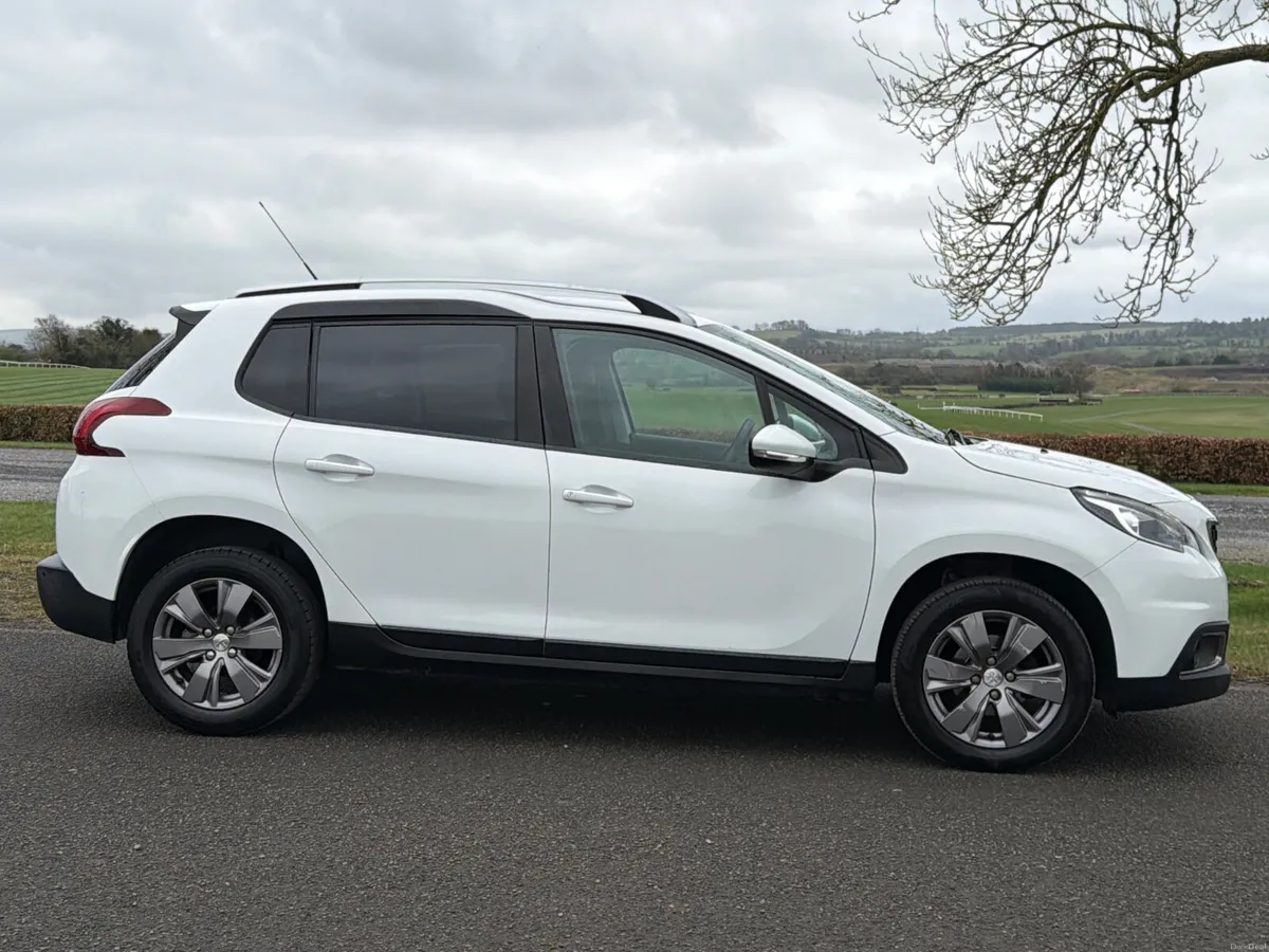 Peugeot 2008 2018 PureTech 1.2 Low Mileage - Image 3