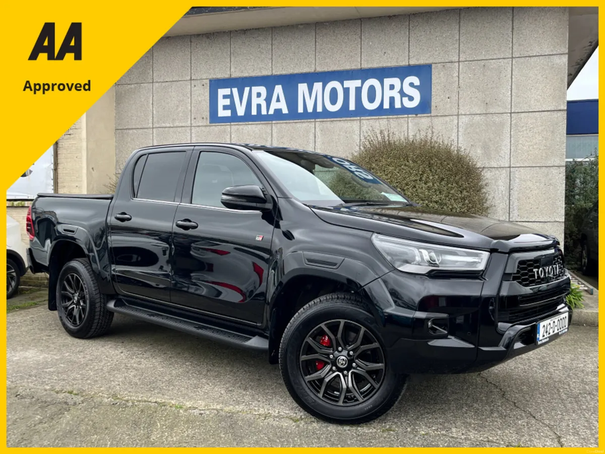 Toyota Hilux GR SPORT AUTOMATIC 2.4 DIESEL //LOW M - Image 1