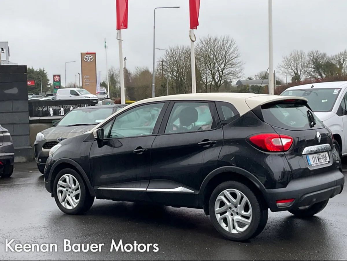 Renault Captur INTENSE 1.5 DCI 90 EU6M 4DR - Image 4