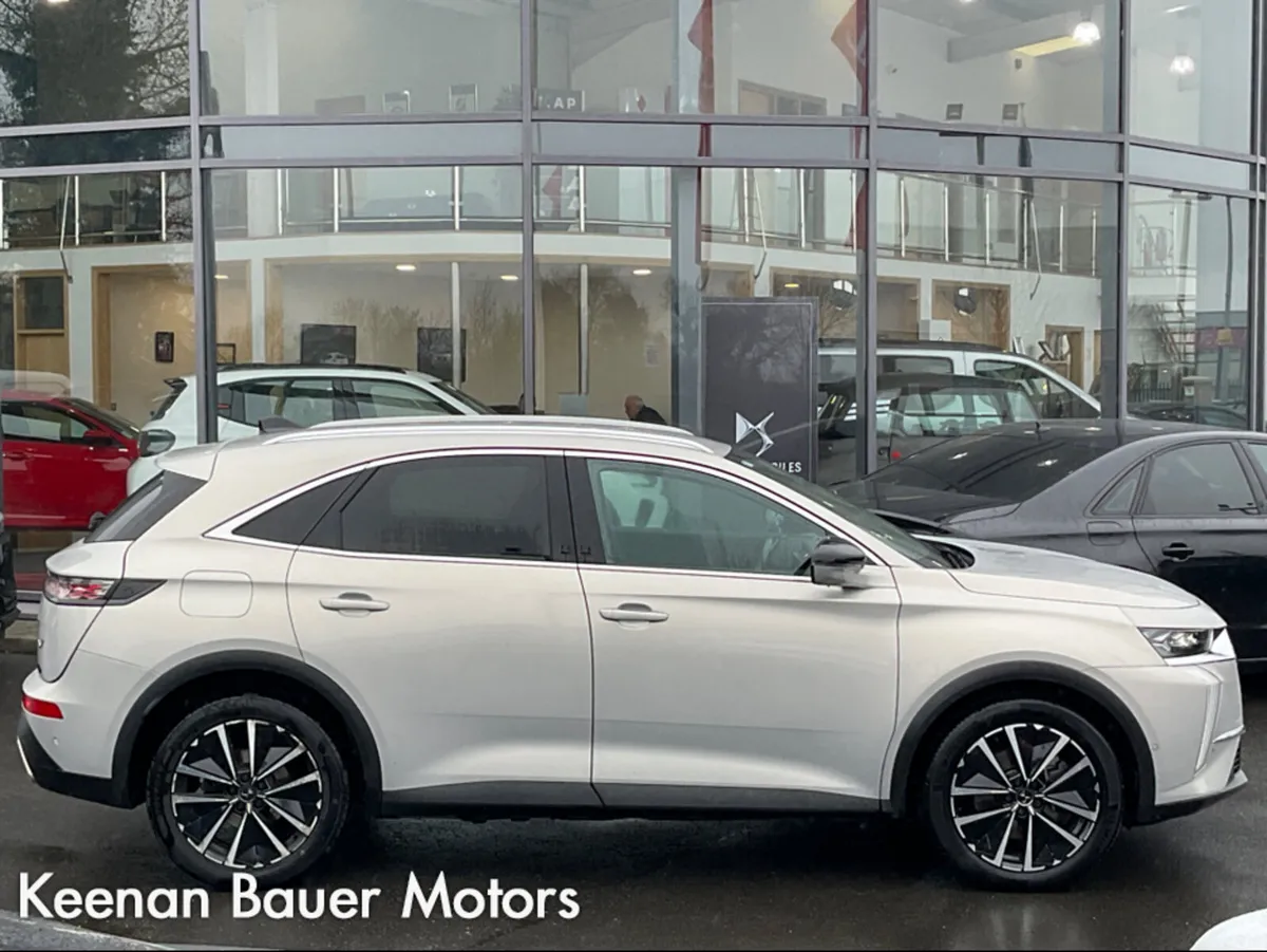 DS Automobiles DS 7 RIVOLI E-TENSE 225 AUTO 4DR - Image 6