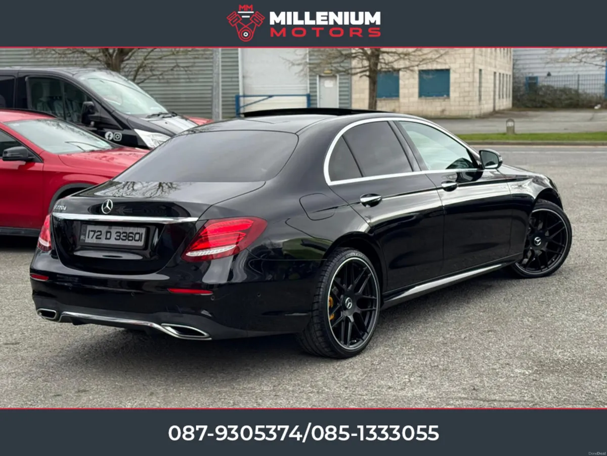Mercedes-Benz E-Class SUNROOF AMG TOP SPEC - Image 6