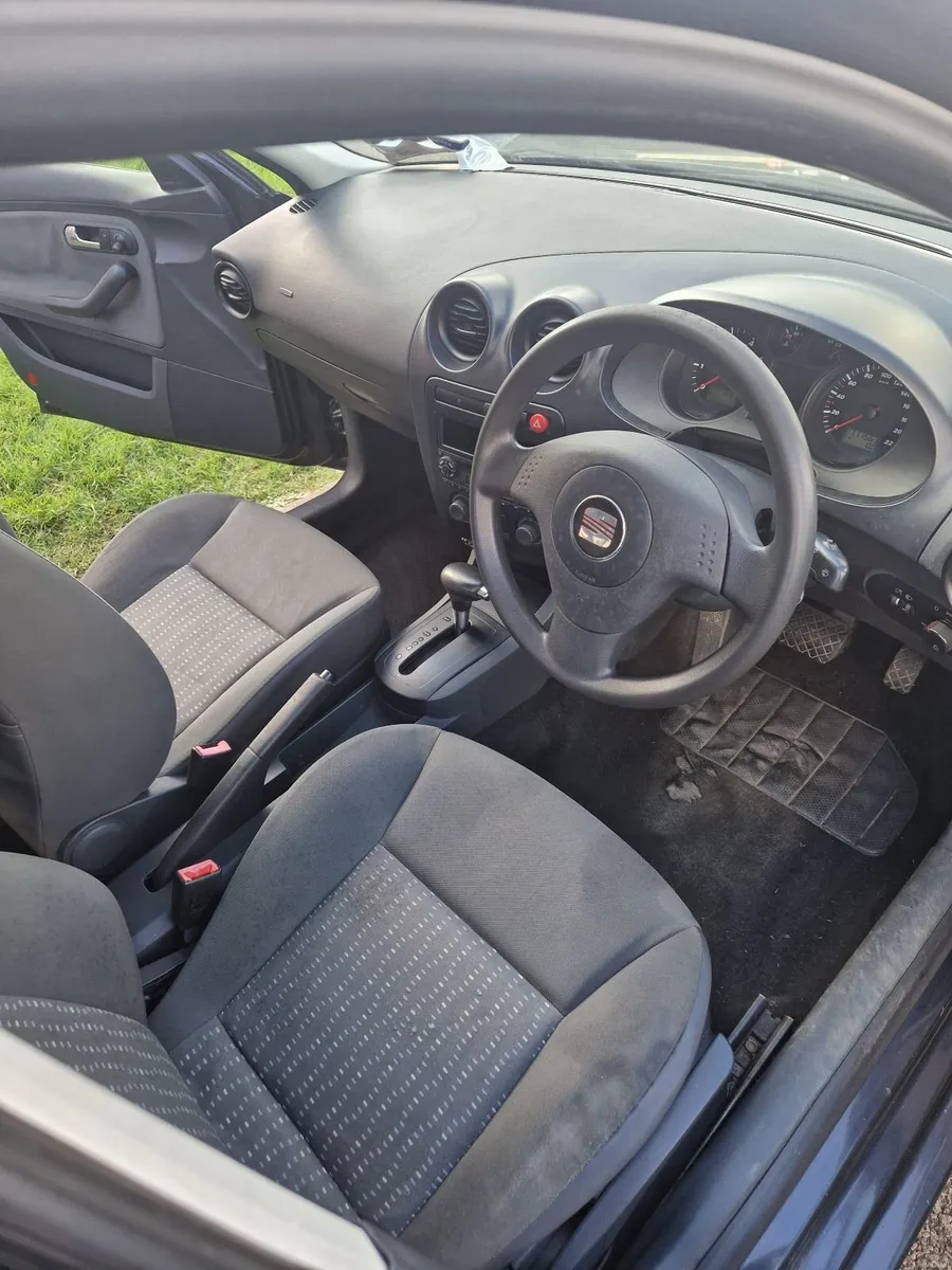 SEAT IBIZA AUTOMATIC - Image 2