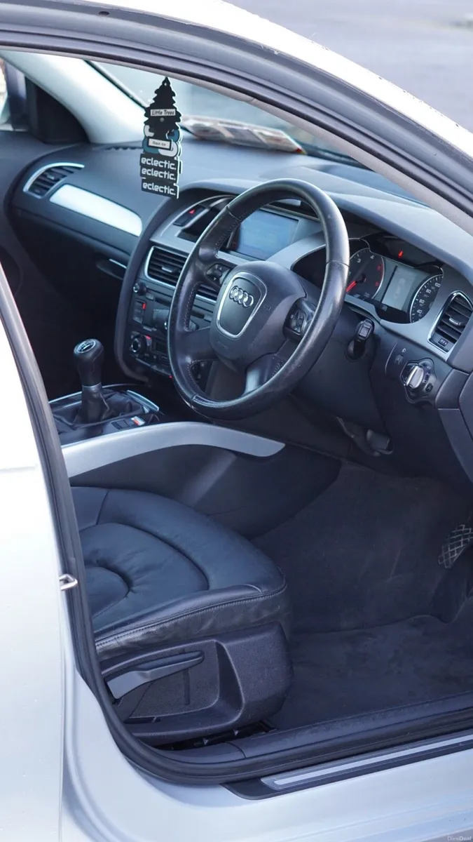 Audi A4 - Image 4