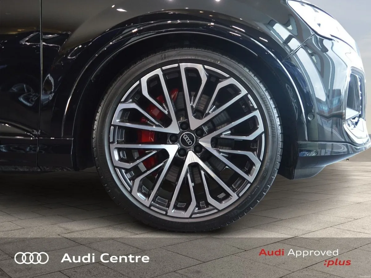 Audi Q7 55 TFSIE Q S LINE 290KW - Image 3